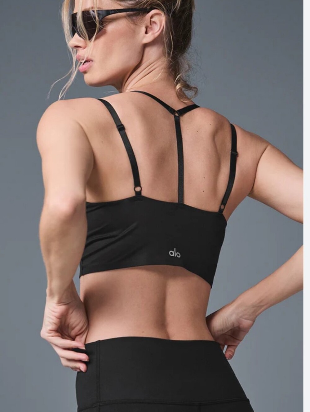 ALO Yoga💎 Black AloSoft Strappy Back Sports Bra